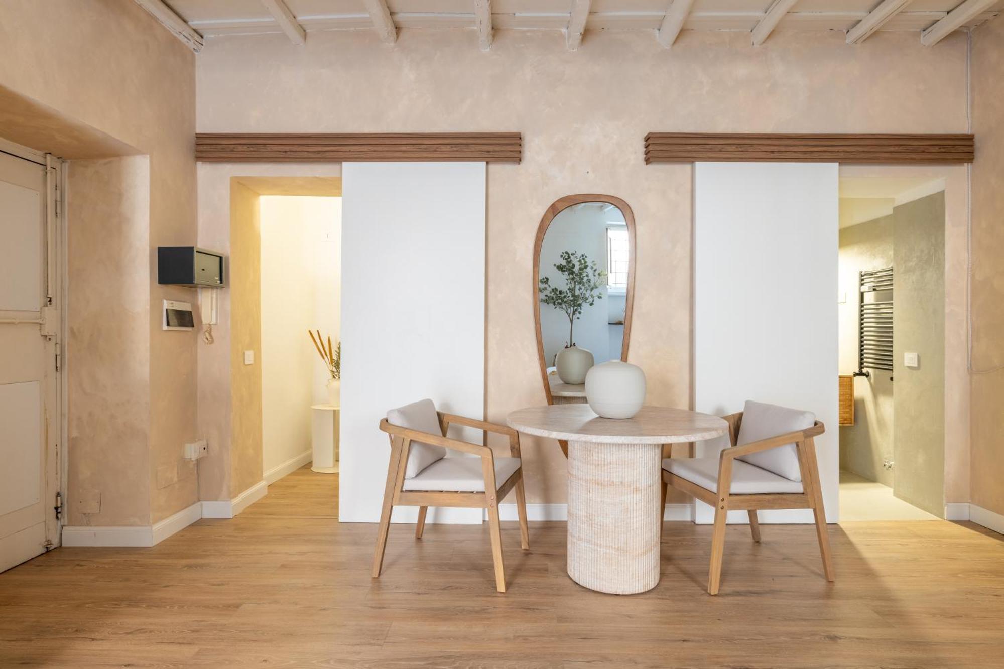 Apartment Eos Retreat In Trastevere With Pool Rome
